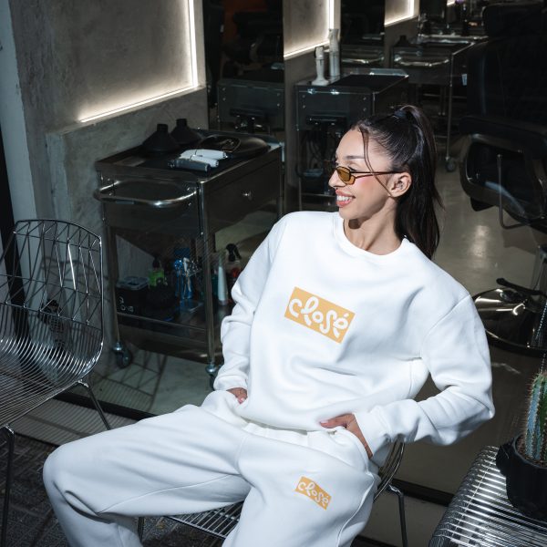 Λαιμόκοψη Μπλούζα Close Society