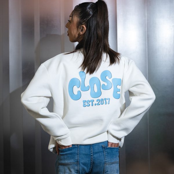 Λαιμόκοψη Μπλούζα Close Society